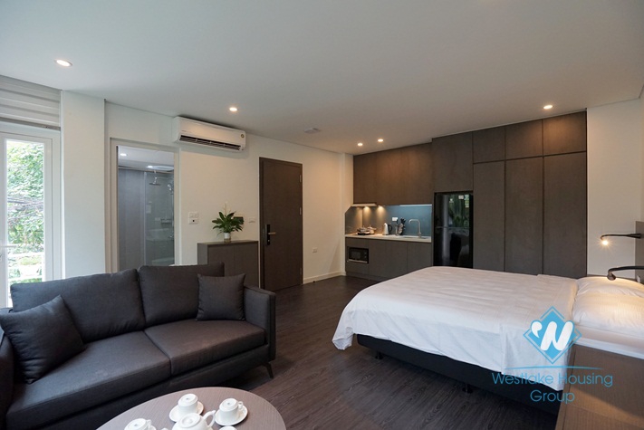A modern studio for rent in Truc Bach, Ba Dinh, Ha Noi