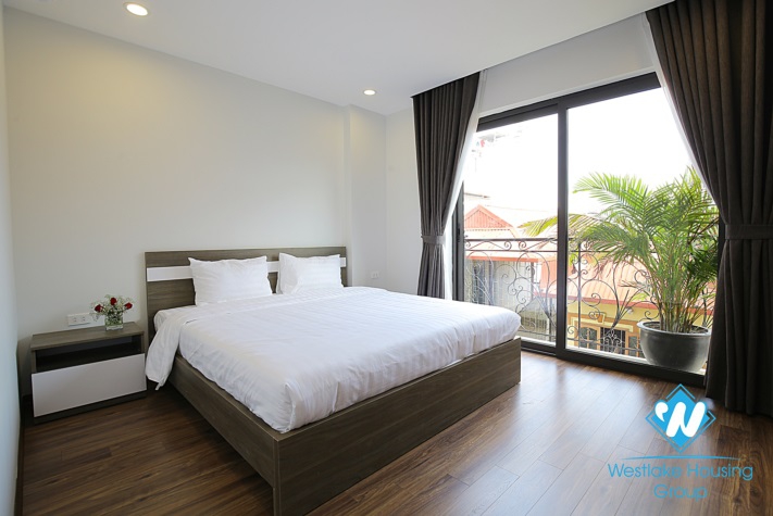 A Brand- New Affordable 01 bedroom Apartment with Charming balcony for rent in Dao Tan