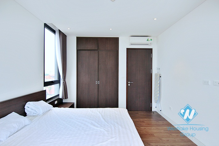 Brightly and modern 3 bedroom apartment for rent in To ngoc van, Tay ho, Ha noi