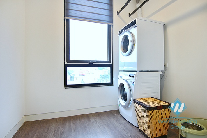 Brightly and modern 3 bedroom apartment for rent in To ngoc van, Tay ho, Ha noi