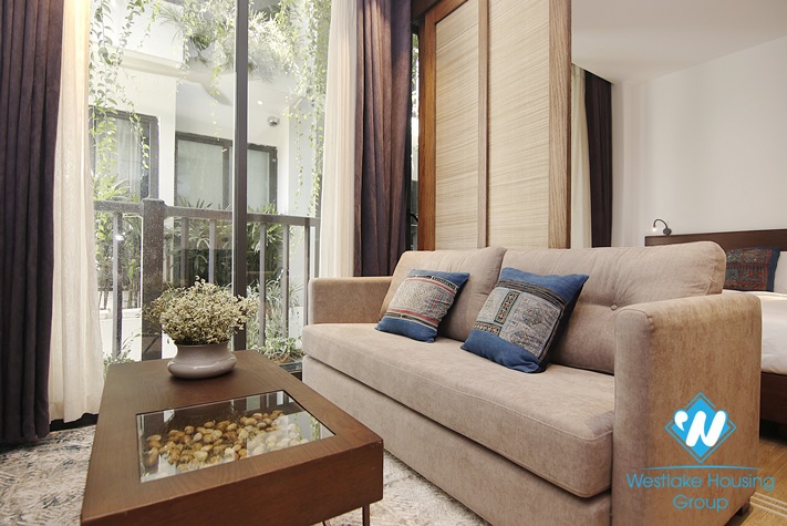 One bedroom apartment for rent in Hoan Kiem district, near Cua Dong street