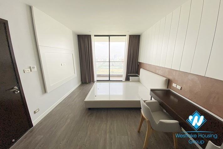 High-end, gorgeous penthouse apartment for rent in Diplomatic Compound 