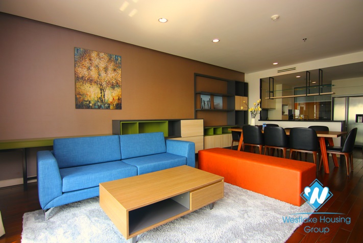 A Luxury High-End 4 bedrooms apartment for rent in Lancaster
