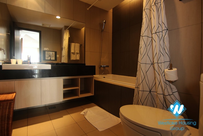 A Luxury High-End 4 bedrooms apartment for rent in Lancaster