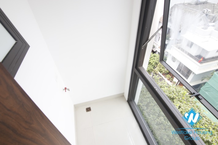 A good 2 bedroom serviced apartment for rent on Linh Lang street