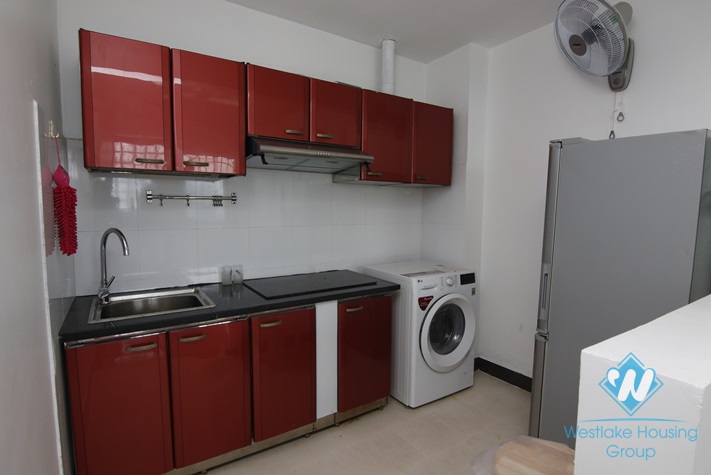 Cheap studio for rent in Quan Thanh, Hoan Kiem