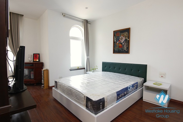 Spacious studio for rent in Quan Thanh st,  Ba Dinh