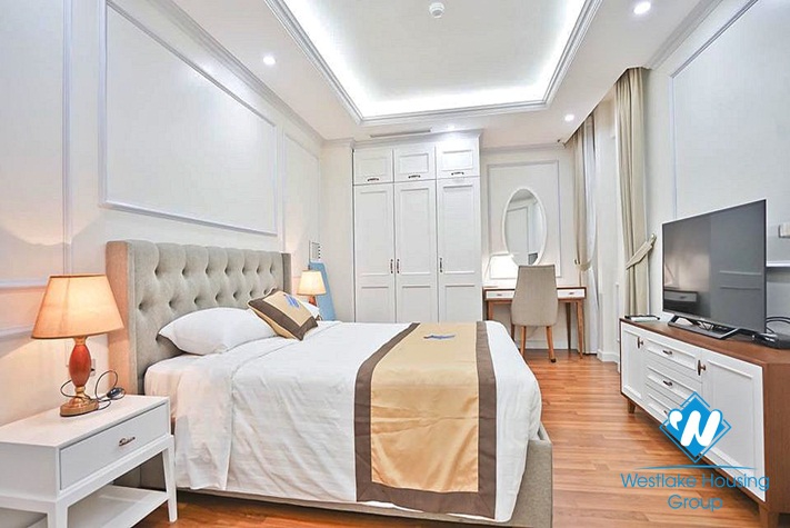 Balcony 2 bedroom apartment for rent in Hoan Kiem, Hanoi