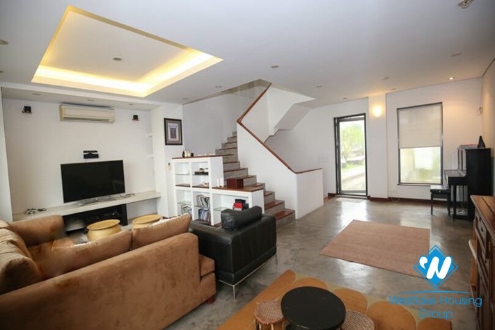 Riverfront villa for rent with ambassador pool in Long Bien area of ​​Hanoi