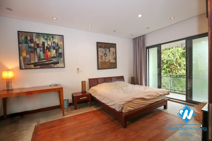 Riverfront villa for rent with ambassador pool in Long Bien area of ​​Hanoi