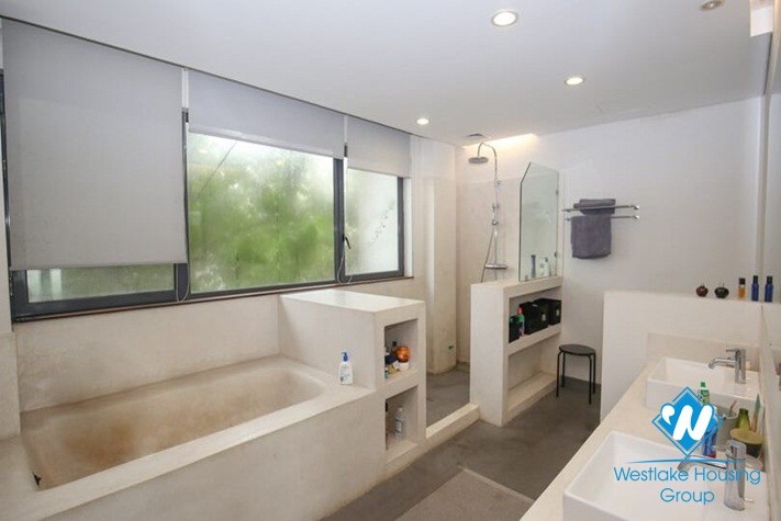 Riverfront villa for rent with ambassador pool in Long Bien area of ​​Hanoi
