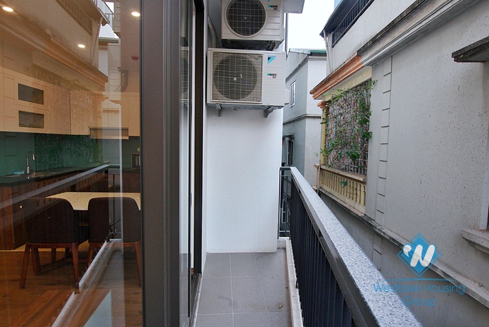 A new and spacious 1 bedroom apartment for rent in Dang thai mai, Tay ho, Ha noi