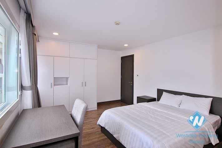 Beautiful and modern 3 bedroom apartment for rent in To ngoc van, Tay ho, Ha noi