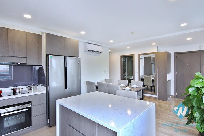 Beautiful and modern 3 bedroom apartment for rent in To ngoc van, Tay ho, Ha noi