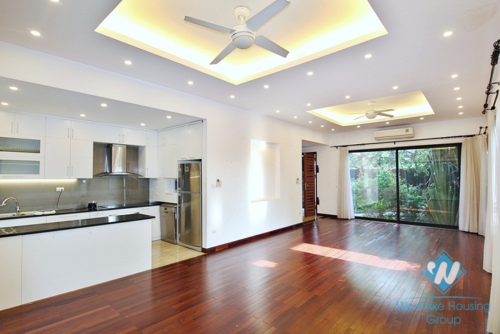 Garden house for rent in Dang Thai Mai Street, Tay Ho, Hanoi