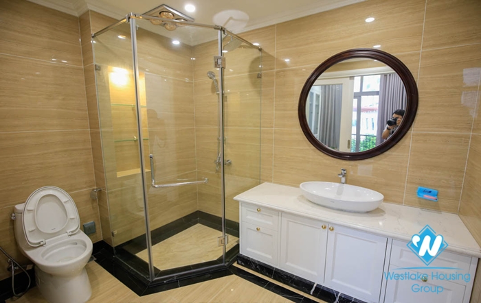 Brand-new house to let in Vinhomes Harmony Long Bien