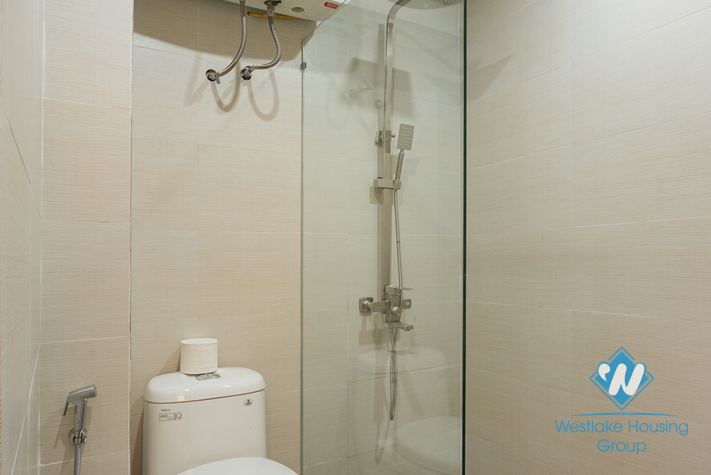 A simple and nice studio apartment for rent in Ba Dinh District