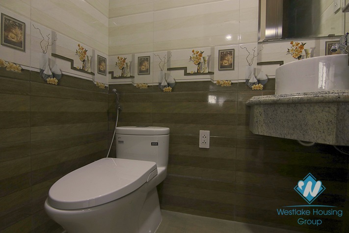 Lake view 2 bedrooms apartment for rent in Tran Vu, Truc Bach