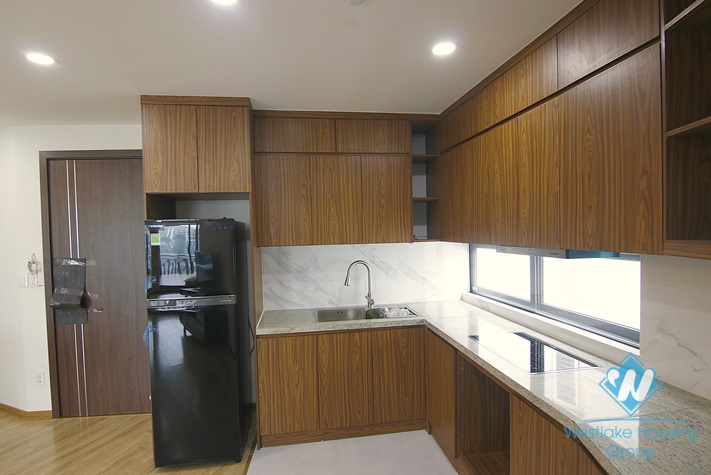 Lake view 2 bedrooms apartment for rent in Tran Vu, Truc Bach