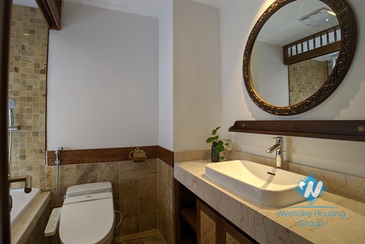 An amazingly beautiful 2 bedroom apartment for rent in Ba Dinh District