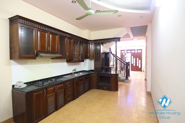 Unfurnished house for rent in Dang Thai Mai street, Tay Ho, Hanoi