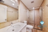 Modern 3 bedroom apartment for rent in Xuan Dieu, City view
