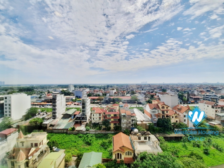 Modern 3 bedroom apartment for rent in Xuan Dieu, City view