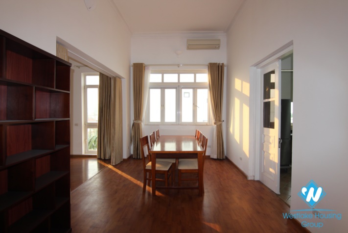 Spacious 3 bedroom apartment available for rent on Xuan Dieu street, Tay Ho, Hanoi.