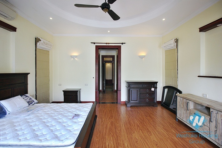 Lake view house with 5 bedrooms in Tay Ho