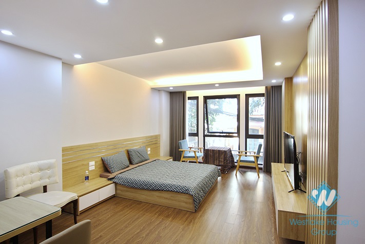 Bright and new studio for lease in To Ngoc Van, Tay Ho