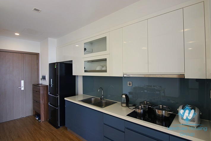 Bright and new two bedrooms apartment for rent in Vinhome Metropolis, Ba Dinh