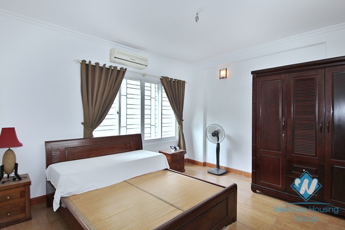 An affordable 3 bedrooms house for rent in Tay Ho area