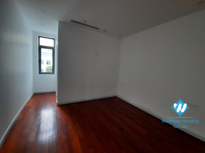 House for rent with modern new interior in Vinhomes Harmony Hanoi