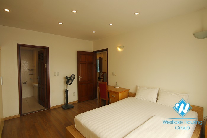 An affordable price 2 bedrooms apartment for rent in Dao Tan, Ba Dinh