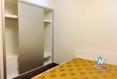 Nice apartment with 02 bedrooms for rent in R1 Royal, Thanh Xuan district 
