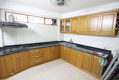 4 bedrooms house for rent in Ba Dinh district, Hanoi