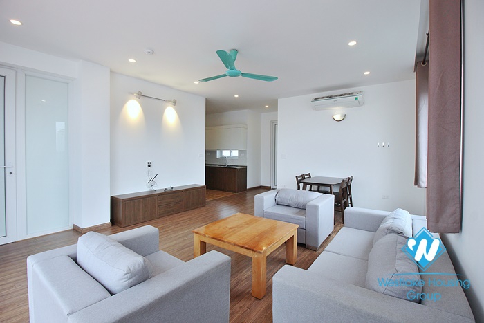 Lake view one bedroom apartment with huge balcony for rent in Dang Thai Mai, Tay Ho