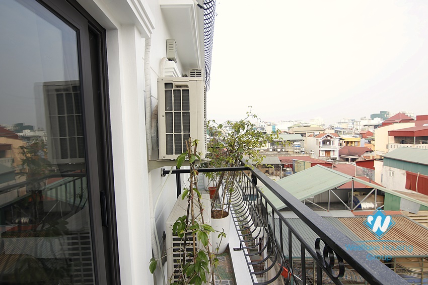 A furnished 2 bedrooms apartment for rent in Dao Tan, Ba Dinh