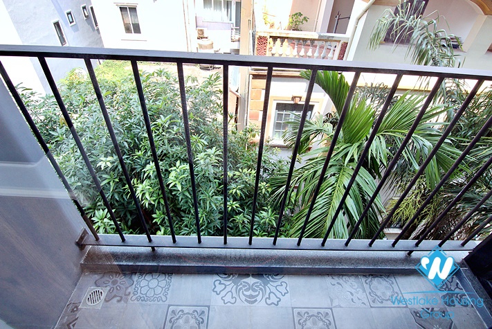 High floor one bedroom apartment for rent at good price in Tay Ho