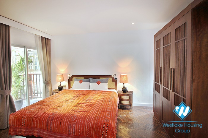 Gorgeous 3 bedroom apartment with lake view in Dang thai mai, Tay ho, Ha noi