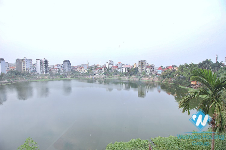 Lake view 02 bedrooms apartment in Au Co st, Tay Ho, Hanoi 