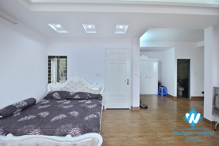 A new and bright studio for rent in Tay ho, Hanoi
