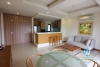 A luxury gorgeous one bedroom apartment in High-End Buliding for leasing