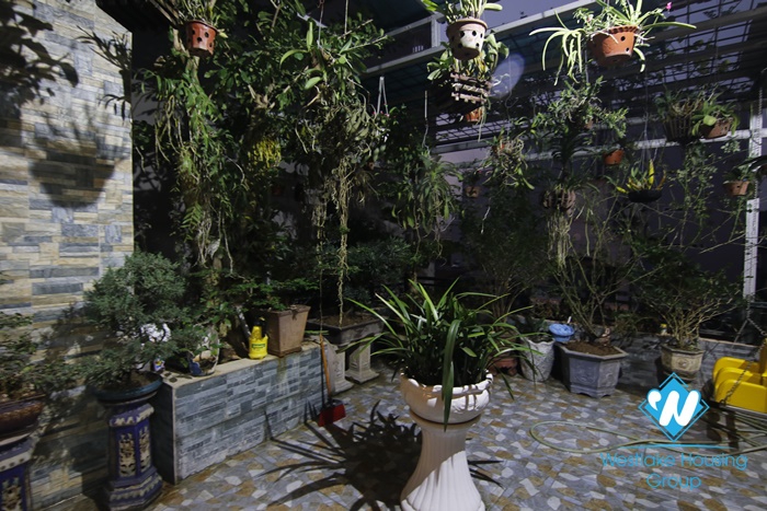 A 5 bedroom house for rent in Truc bach, Ba dinh, Hanoi