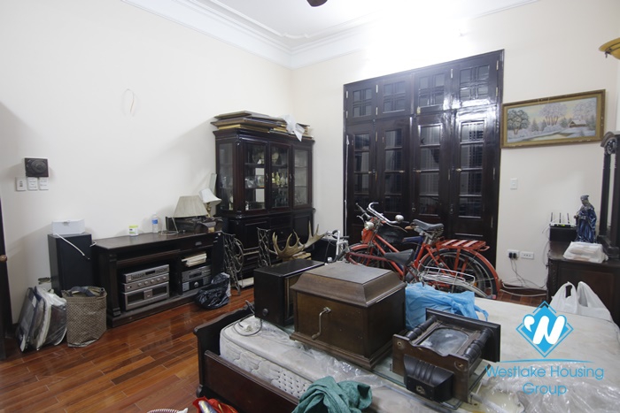 A 5 bedroom house for rent in Truc bach, Ba dinh, Hanoi