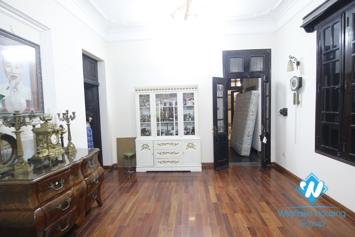 A 5 bedroom house for rent in Truc bach, Ba dinh, Hanoi