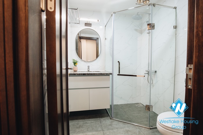 A brand new and modern 2 bedroom apartment for rent in Au co, Tay ho, Hanoi