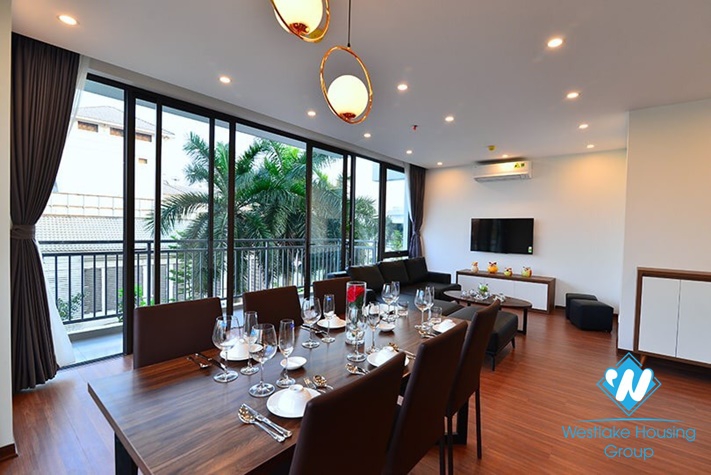 New and beautiful three bedrooms apartment for rent in Nghi Tam village, Tay Ho district, Ha Noi.