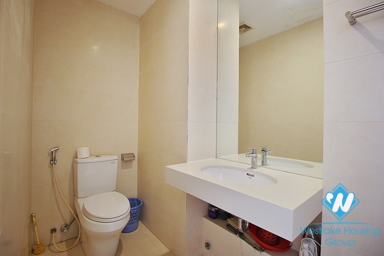Spacious 1 bedroom apartment for rent in Tu Hoa st, Tay Ho