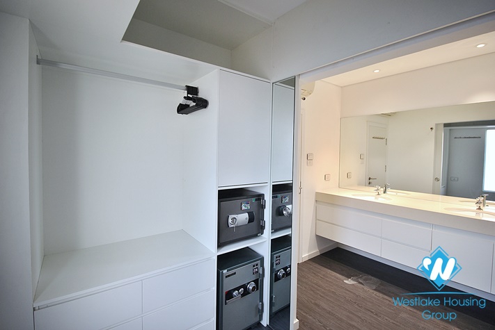Morden style apartment with 4 bedrooms for rent on Au Co st, Tay Ho District 